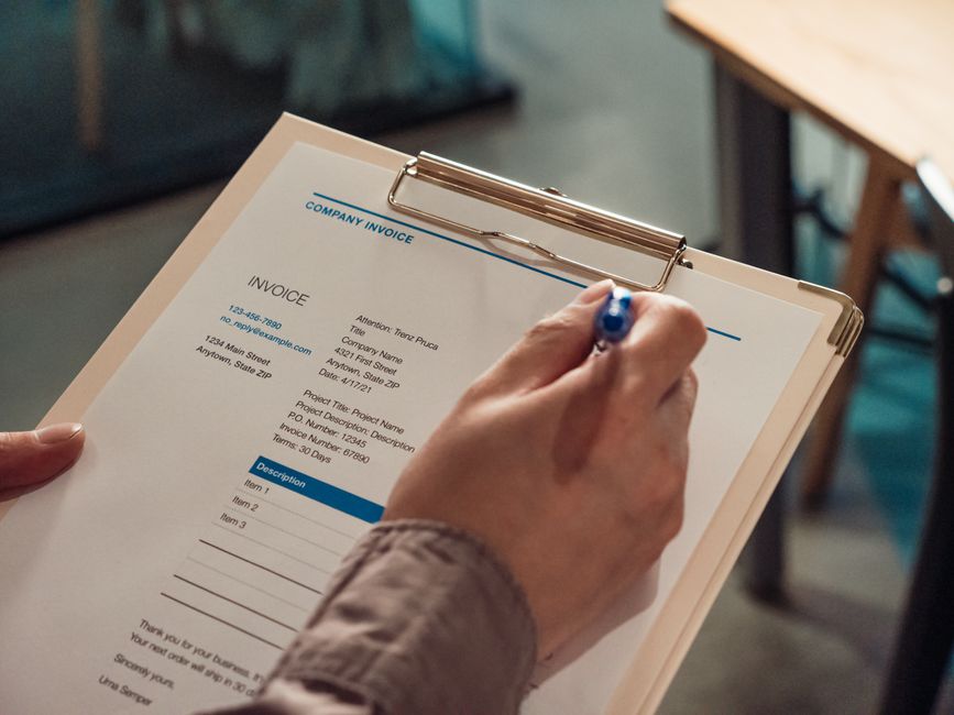 business finance accounts payable dynamic discounting supplier payment early invoice